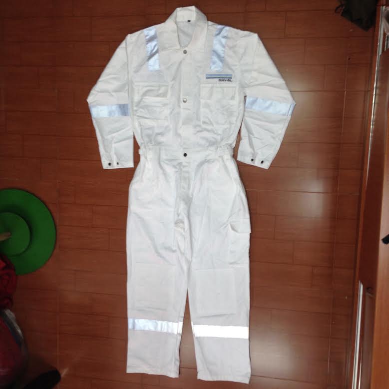 Bộ áo liền quần bảo hộ - Công Ty TNHH Sản Xuất Thương Mại Dịch Vụ Phương Long